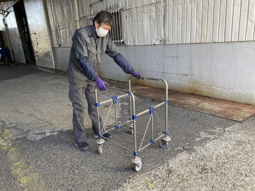 折り畳み式スタンド