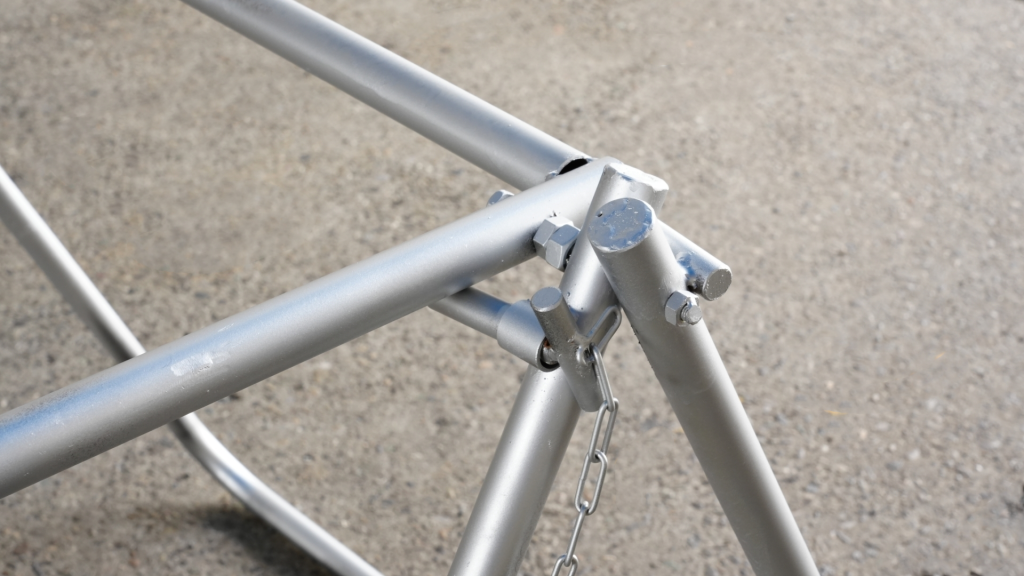 組み立てスタンド