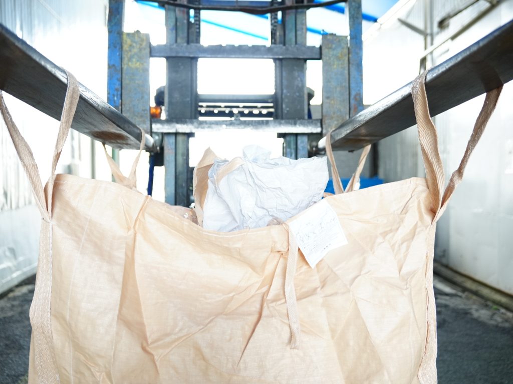 【角型】４点吊り投入排出口タイプ